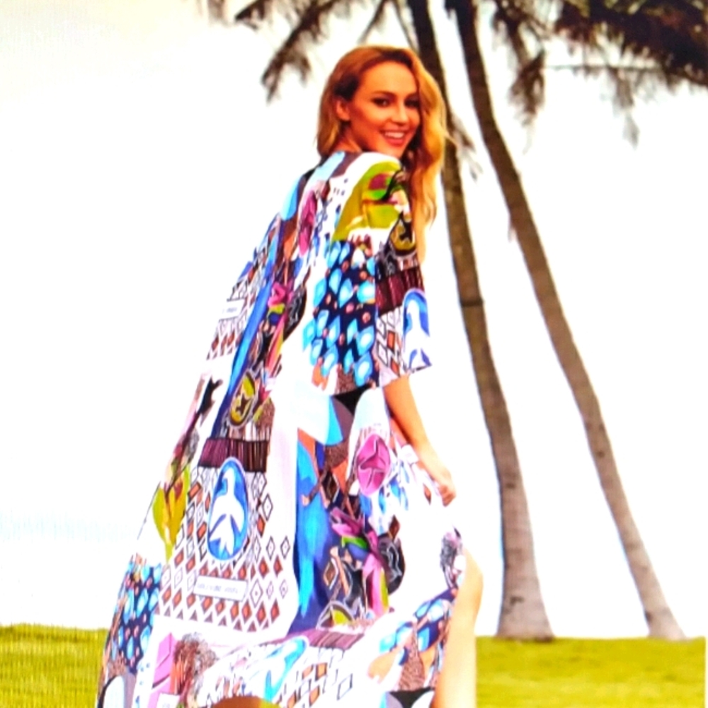 Women's Kimono Robe  SZ  S-M  NWT